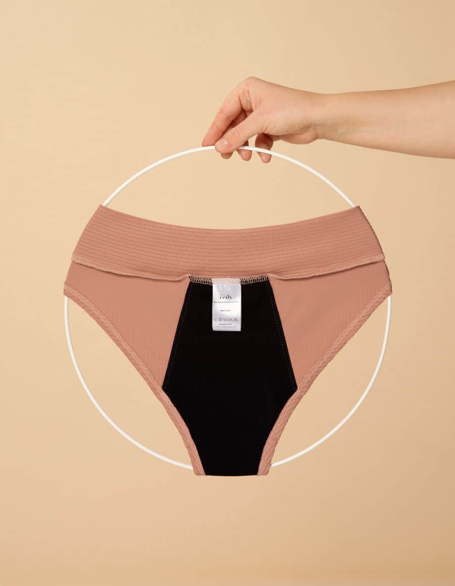 this is Redy ACTIVE menstruációs bugyi sportoláshoz